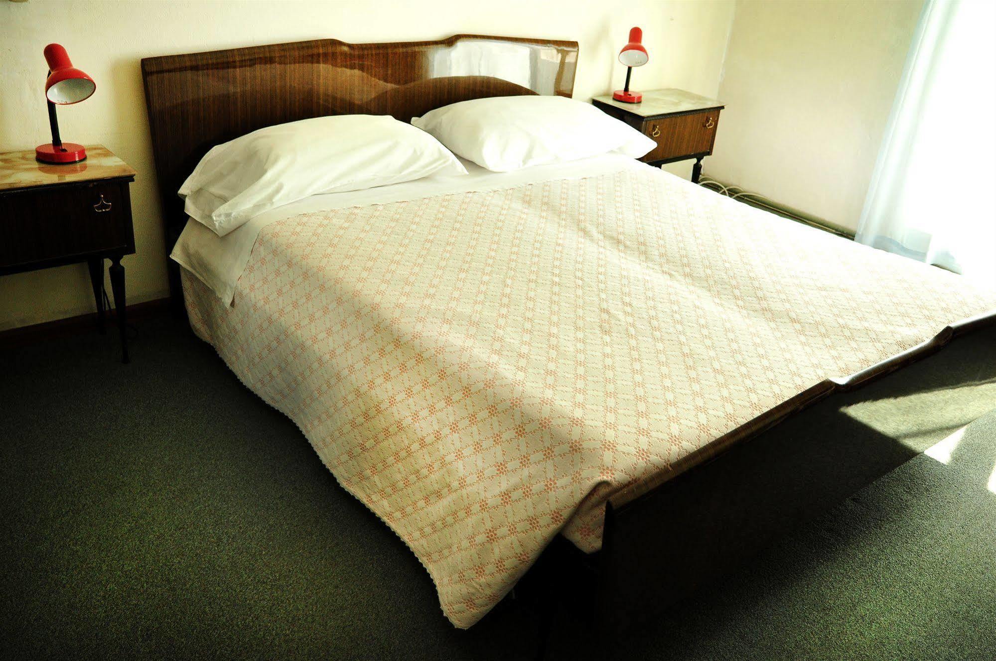 Albergo Trieste Lorenzago Di Cadore Extérieur photo