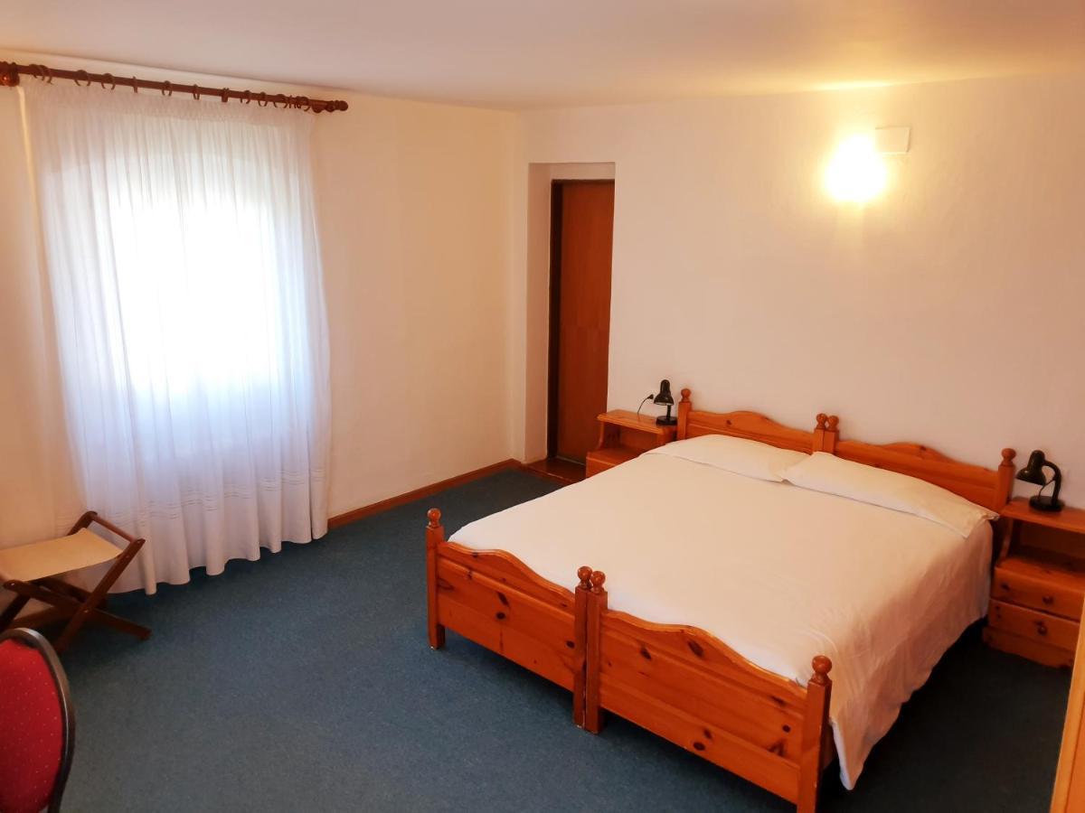 Albergo Trieste Lorenzago Di Cadore Extérieur photo